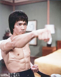 ブルース・リー（李小龍） Bruce Lee – ジークンドー | 達人・名人